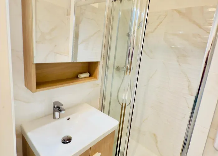 Petit Bijou 1 Pers Wifi Apartment Nizza